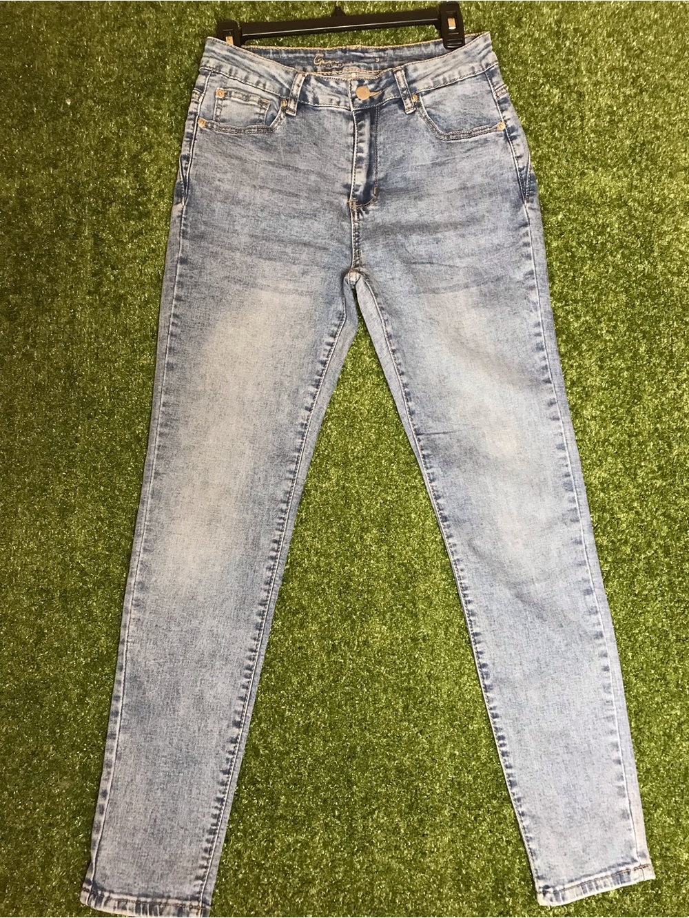 High-Rise Light Blue Women's Jeans — Slim Tapered Fit